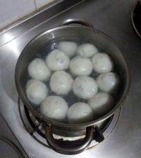 「家有大厨」黑芝麻汤圆