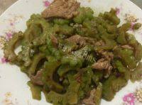 家常菜苦瓜炒肉片