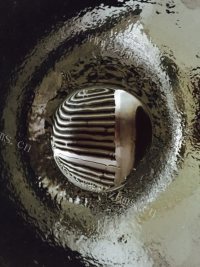 色泽鲜亮的西红柿炒鸡蛋做法图解3)
