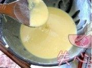 自制二锅蛋糕做法图解1)