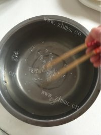 唇齿留香的白凉粉做法图解3)