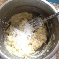 色香味浓的榴莲酥做法图解2)