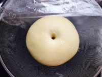 美味的奶酪包做法图解4)