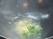 辣椒炒土豆丝做法图解2)