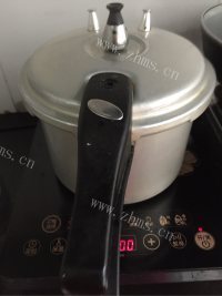 家常菜香菇炖鸡做法图解10)