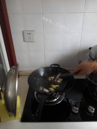 家常菜酸菜鱼做法图解2)