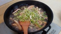 爽口的泡椒鸭血粉丝锅做法图解10)