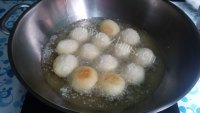 美味芝士爆薯球做法图解7)