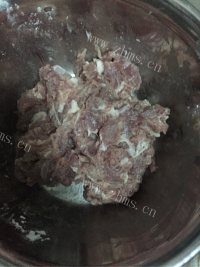 香气浓郁的水煮肉片做法图解1)