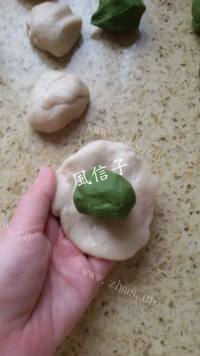 自制抹茶蛋黄酥做法图解6)