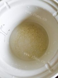 美味的豆腐菠菜粥做法图解4)