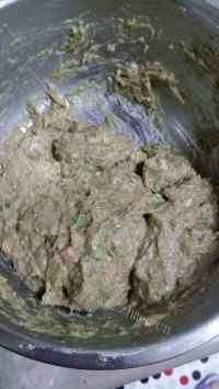 美味的水汆丸子做法图解3)