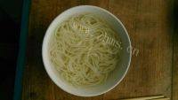自己做的豆浆凉面做法图解4)