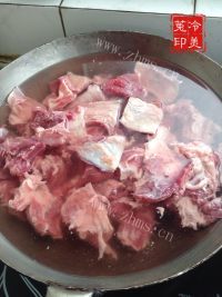 红烧牛外脊筋做法图解4)
