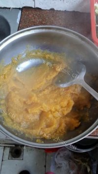 诱人的南瓜饼做法图解1)
