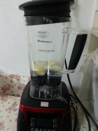 蓝莓苹果汁做法图解4)