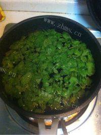 特色薄荷绿豆薏米汤做法图解8)