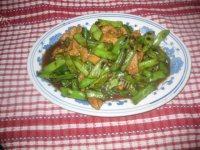 秀色可餐的肉炒扁豆