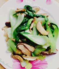 家常菜香菇青菜