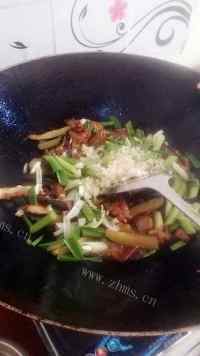 家常菜茄子炒肉丝