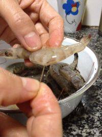 美味的脆皮甜虾做法图解2)