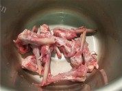 美味的霸王花汤做法图解1)
