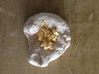 美味的果酱餐包做法图解2)