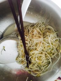 芳香四溢的水煮鱼做法图解5)