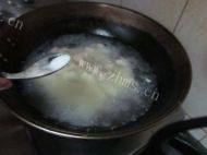 美味的翡翠白玉汤做法图解8)