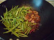 家常菜肉片四季豆做法图解6)