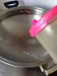 家常菜炒三鲜做法图解6)