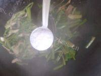 鲜香的芹菜肉丝做法图解6)