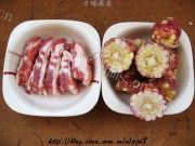 温补的排骨玉米汤做法图解1)