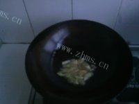 简单易做的清炒西兰花做法图解3)