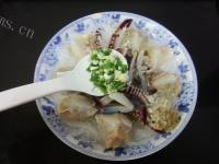味美的梭子蟹蒸粉丝做法图解6)
