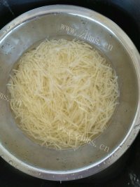 色味俱佳的香煎土豆饼做法图解1)
