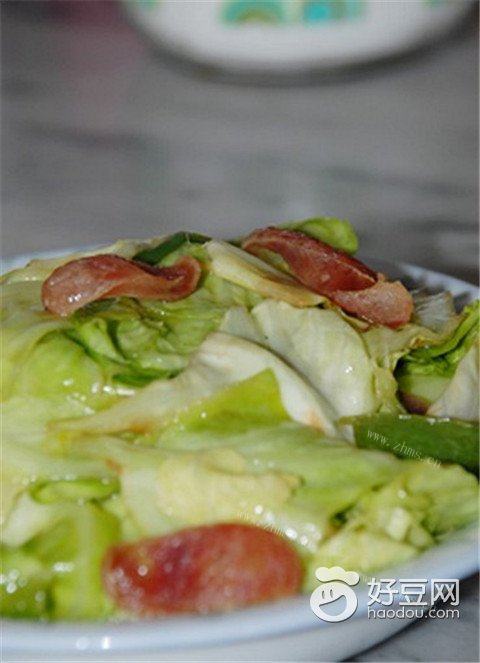 广式腊肠炒包菜