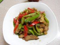 双椒炒肉自制