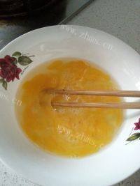 甘脆的青椒炒蛋做法图解2)