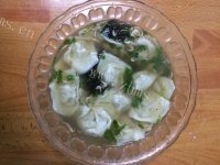 美味的香菇鸡肉馄饨