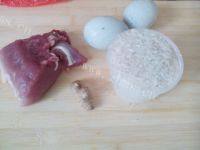 诱人的皮蛋瘦肉粥做法图解1)