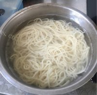 豆芽炒面做法图解4)