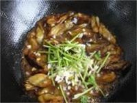 香飘十里的红烧茄子做法图解12)