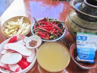 特色菜老坛四川泡菜做法图解1)