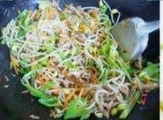家常菜肉丝小炒做法图解6)