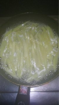 色泽鲜亮的土豆丝做法图解3)