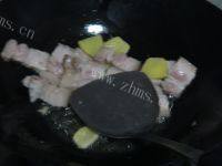 家常菜莴笋烧肉做法图解7)