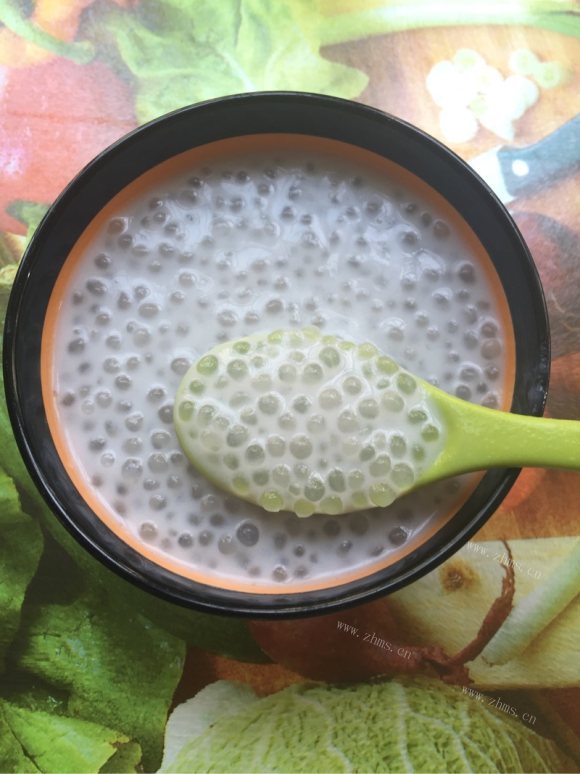  美味的椰汁西米露