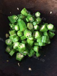 家常菜秋葵炒鸡蛋做法图解8)