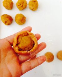 美味的方瓜馅广式月饼做法图解9)